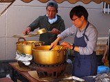 甲州市より　ほうとう鍋の実演販売　美味しかったです。